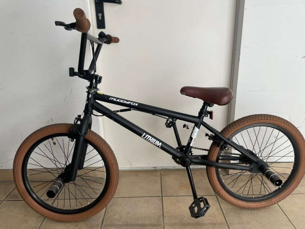 Muddyfox lithium bmx hotsell