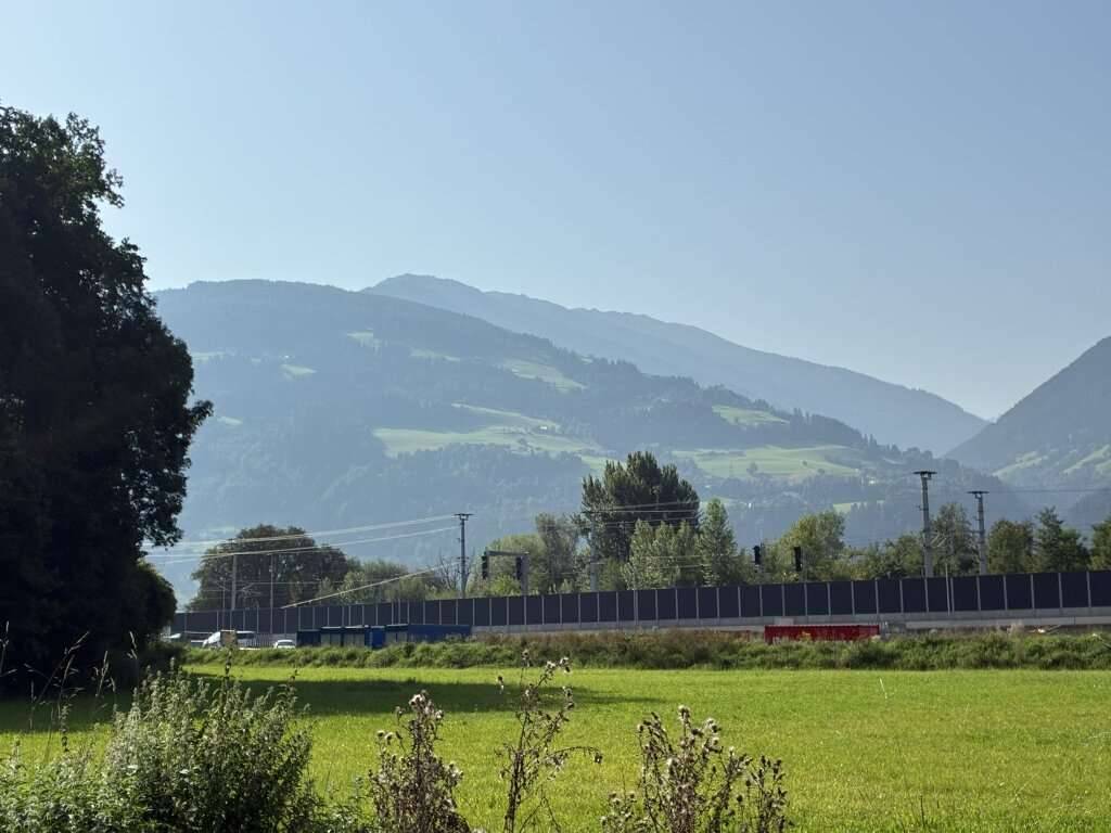 Teilflächen-Vergabe! Gewerbe- und Industriefläche, 15 km von Innsbruck, Nähe A12-Anschlussstelle - Ansicht 2