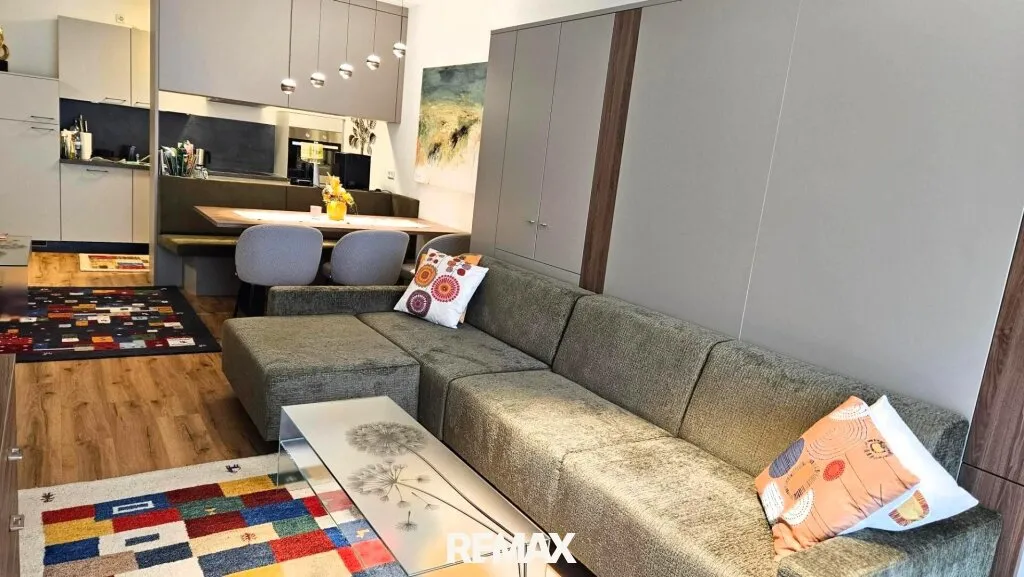 KAUFANGEBOT VORLIEGEND!! Exklusive Erdgeschosswohnung in sonniger Lage! - Ansicht 2