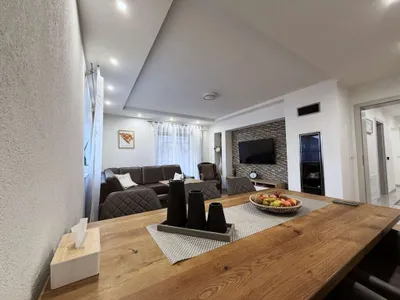 10-Zimmer-Gewerbeimmobilie kaufen in Braunau am Inn – 226,43 m², € 679.900 – Bild 13 von 43