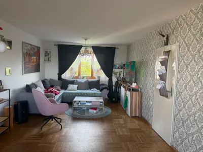 Helle 3 zimmer Gemindewohnung