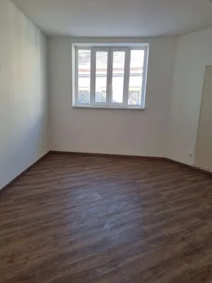 Wohnung mieten in Sankt Pölten Land – 75 m², € 590 – Bild 2 von 3