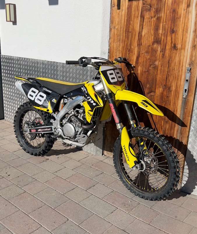 Suzuki RM 450 Z Motocross