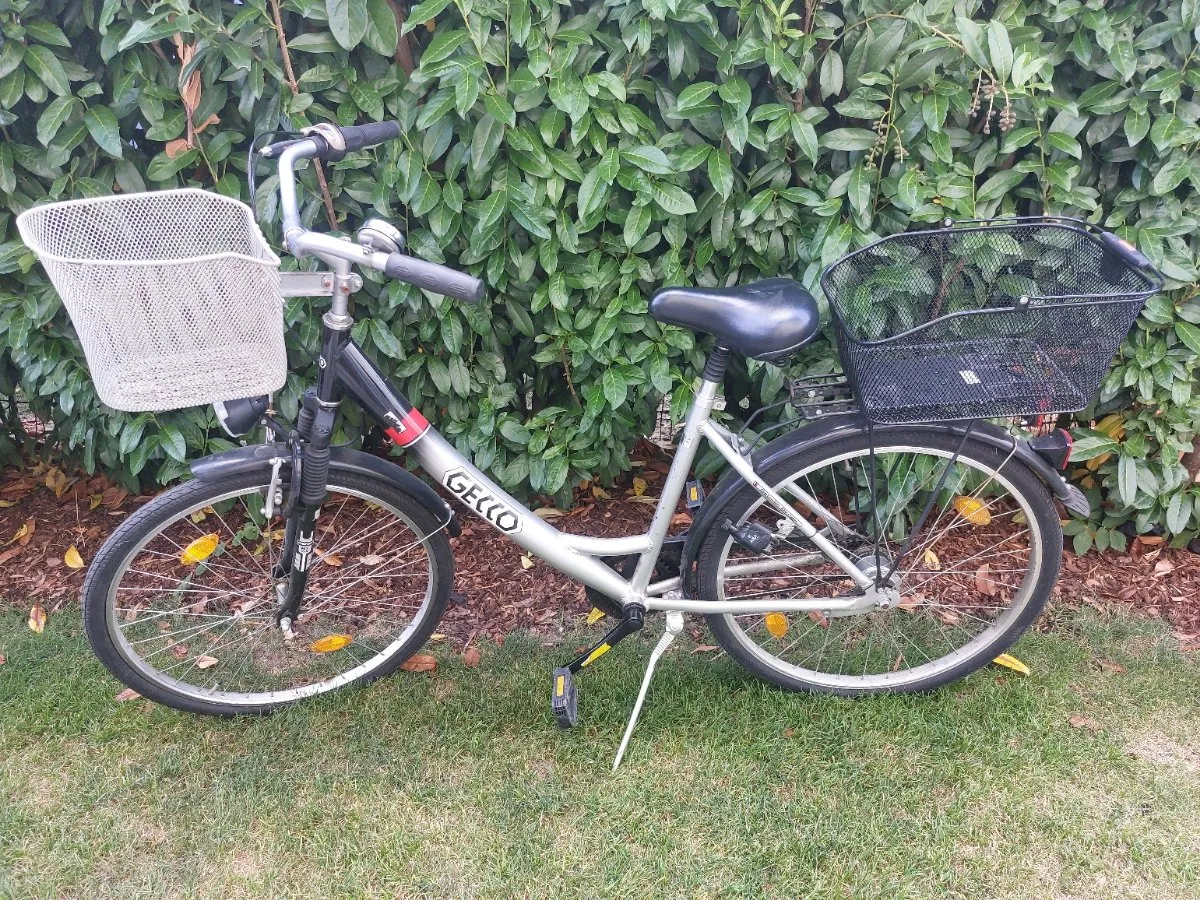 puky fahrradpumpe HP 25 Mini-Handpumpe | Kompakte Luftpumpe für Kinderfahrzeuge & Laufräder | Leistungsstarke Handpumpe für Reifen | Ideal für unterwegs Cube ATX TM Fahrrad 多车型配件 Blattnummer:160. Novohradské hory - Gratzener Bergland
