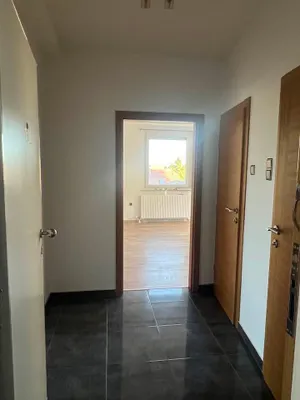 3-Zimmer-Wohnung mieten in Baden – 63 m², € 790 – Bild 2 von 9
