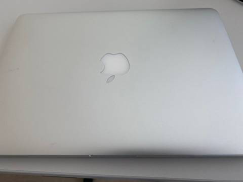 Macbook Pro (Retina, 13 Zoll, Anfang 2015)