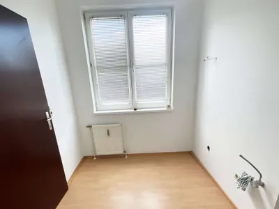 2-Zimmer-Wohnung mieten in Neunkirchen – 54,94 m², € 585 – Bild 5 von 11