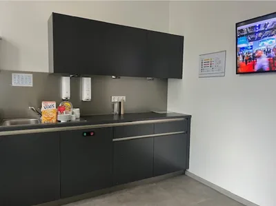Gewerbeimmobilie mieten in Wien – 1 578 m² – Bild 4 von 11