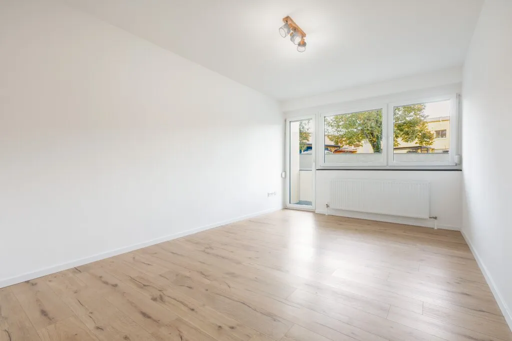 Provisionsfrei & Erstbezug nach Sanierung - kompakte 1-Zimmerwohnung mit Loggia