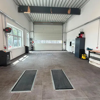 Gewerbeimmobilie mieten in Wiener Neustadt Land – 163 m², € 2.260 – Bild 3 von 19