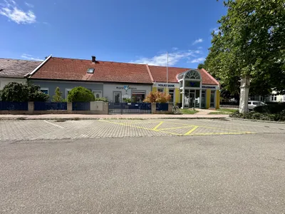 Gewerbeimmobilie kaufen in Baden – 704 m², € 999.000 – Bild 1 von 38