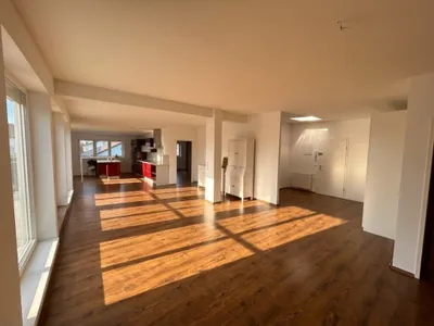 4-Zimmer-Wohnung kaufen in Vöcklabruck – 151 m², € 359.000 – Bild 2 von 10