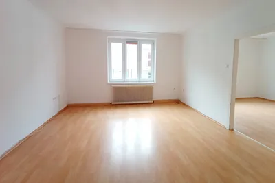 2-Zimmer-Wohnung kaufen in Wien – 63 m², € 185.000 – Bild 1 von 9