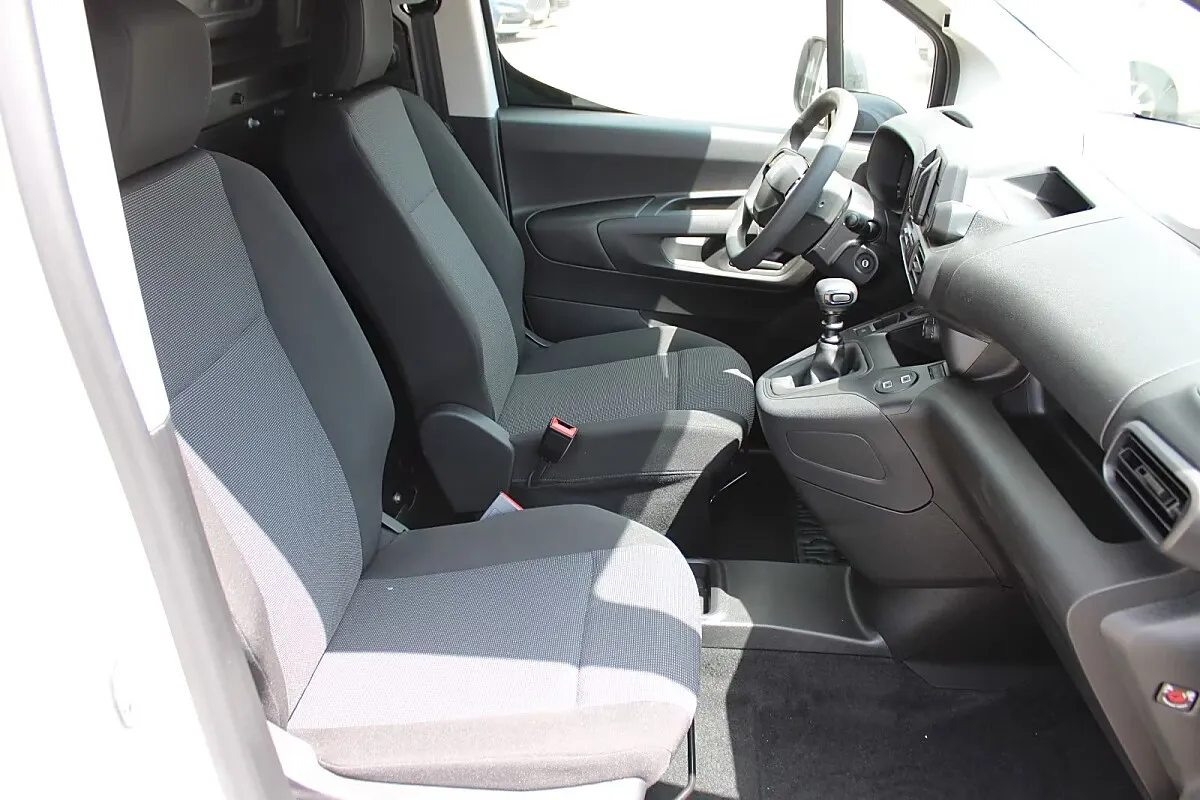 Fiat Doblò Doblo Kastenwagen M BlueHDi 100 Netto €17.075,- Transporter / Kastenwagen – Bild 8