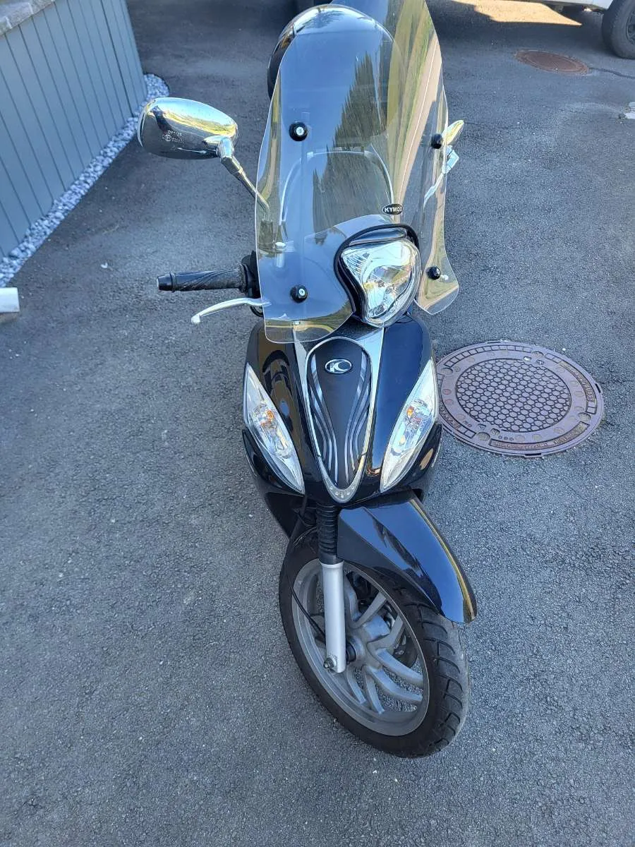 Kymco People