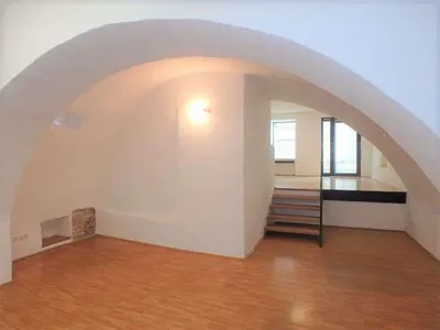 3-Zimmer-Gewerbeimmobilie mieten in Krems Land – 78 m², € 661 – Bild 4 von 9