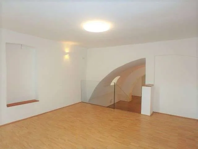 BÜRO IM ZENTRUM VON LANGENLOIS - Ansicht 2