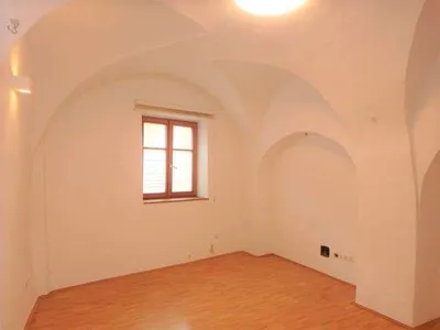 3-Zimmer-Gewerbeimmobilie mieten in Krems Land – 78 m², € 661 – Bild 5 von 9