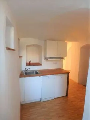 3-Zimmer-Gewerbeimmobilie mieten in Krems Land – 78 m², € 661 – Bild 7 von 9