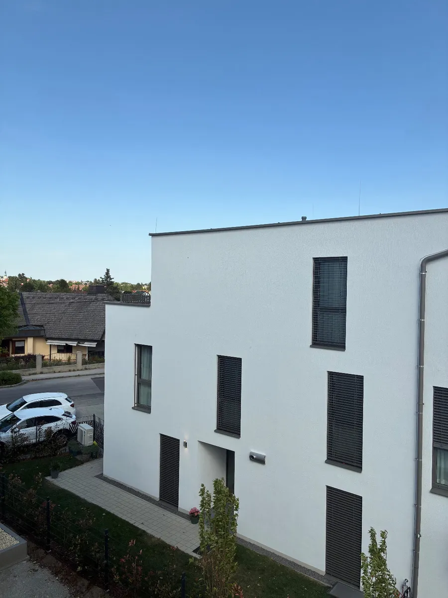 TREETOP BADEN - RASCH BEZUGSFERTIG - IHR NEUES 4 ZIMMER PENTHOUSE MIT EINLIEGERWOHNUNG UND KELLER IN DER KAISERSTADT BADEN - Ansicht 2