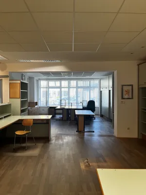 Gewerbeimmobilie mieten in Korneuburg – 442 m², € 4.200 – Bild 2 von 5
