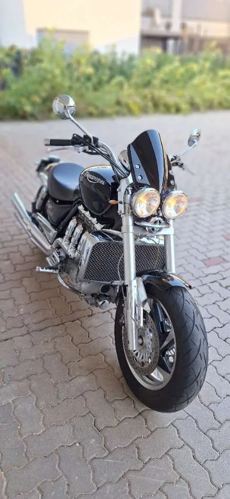 Triumph Rocket