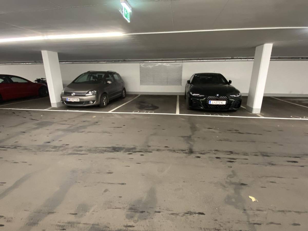 Urfahr: Tiefgargenplatz in der Wohnanlage "das levels", E-Anschluss möglich – pohled 3