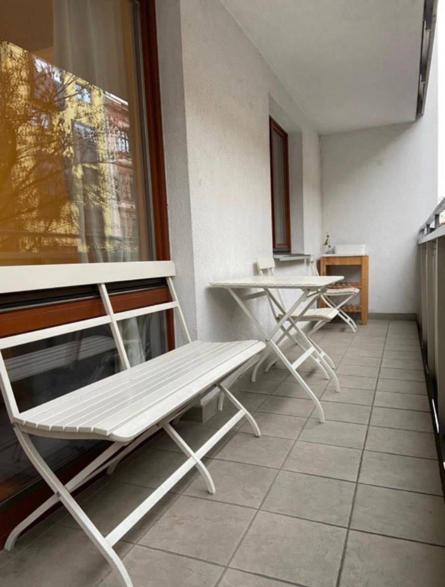 3 Zimmer Apartment mit bester Verkehrsanbindung + WG-tauglich! + + Cityruhige Familienwohnung 3-zimmer Apartment - Widok 3