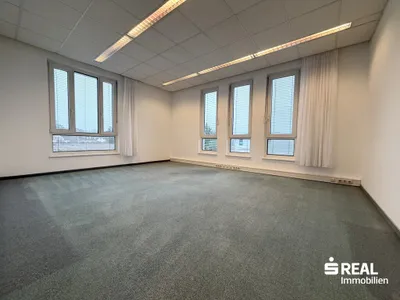 Gewerbeimmobilie kaufen in Wels-Land – 618 m², € 875.000 – Bild 14 von 15