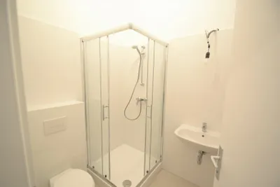3-Zimmer-Gewerbeimmobilie mieten in Wien – 80 m², € 996 – Bild 9 von 16