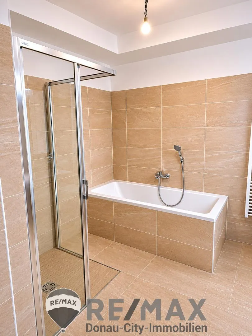 "Moderne helle 3-Zimmer-Wohnung mit Terrasse und Garten!" - Ansicht 3