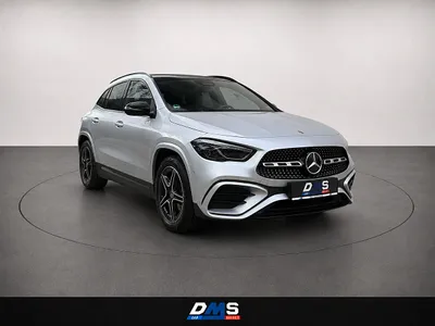 Mercedes-Benz GLA-Klasse GLA 200 d 4matic AMG LINE / PANO / NIGHT Paket ...