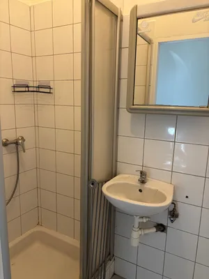 1-Zimmer-Wohnung mieten in Wiener Neustadt Land – 37 m², € 381 – Bild 4 von 4