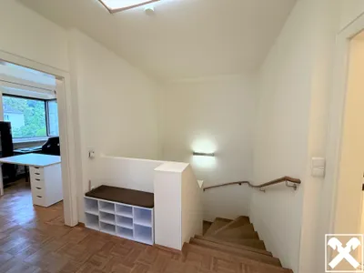 4-Zimmer-Wohnung mieten in Linz – 142,5 m², € 2.000 – Bild 7 von 13