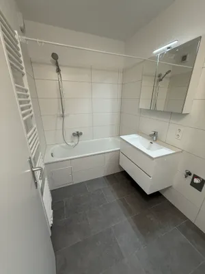 2-Zimmer-Wohnung mieten in Linz – 43 m², € 700 – Bild 6 von 10