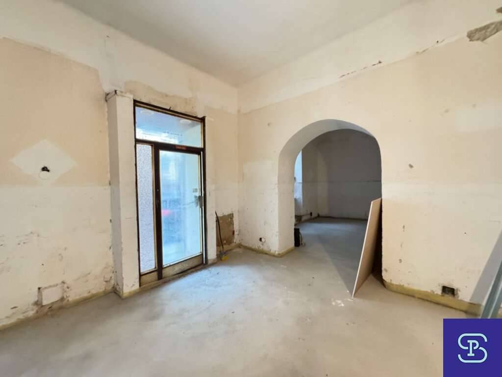 Rohbau: 77m² Büro- oder Geschäftslokal Nähe Taborstraße - 1020 Wien - Ansicht 2