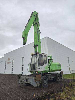 Umschlagbagger Sennebogen 825 Agrarfahrzeug