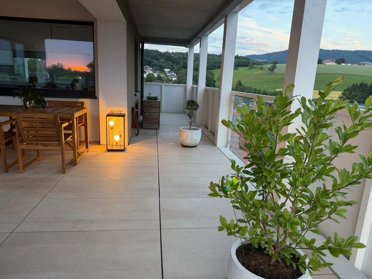PROVISIONSFREI! 155m² Wohntraum mit 180° Panoramaterrasse in Steyr - Ansicht 2