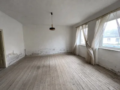 Haus kaufen in Hollabrunn – 827 m² – Bild 7 von 7