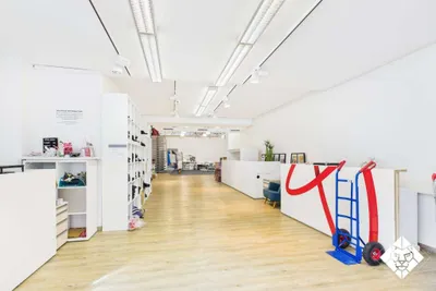 2-Zimmer-Gewerbeimmobilie mieten in Kufstein – 330 m², € 4.500 – Bild 2 von 11