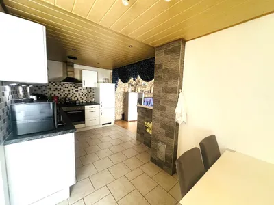 6-Zimmer-Haus kaufen in Krems Land – 173 m², € 229.000 – Bild 12 von 14