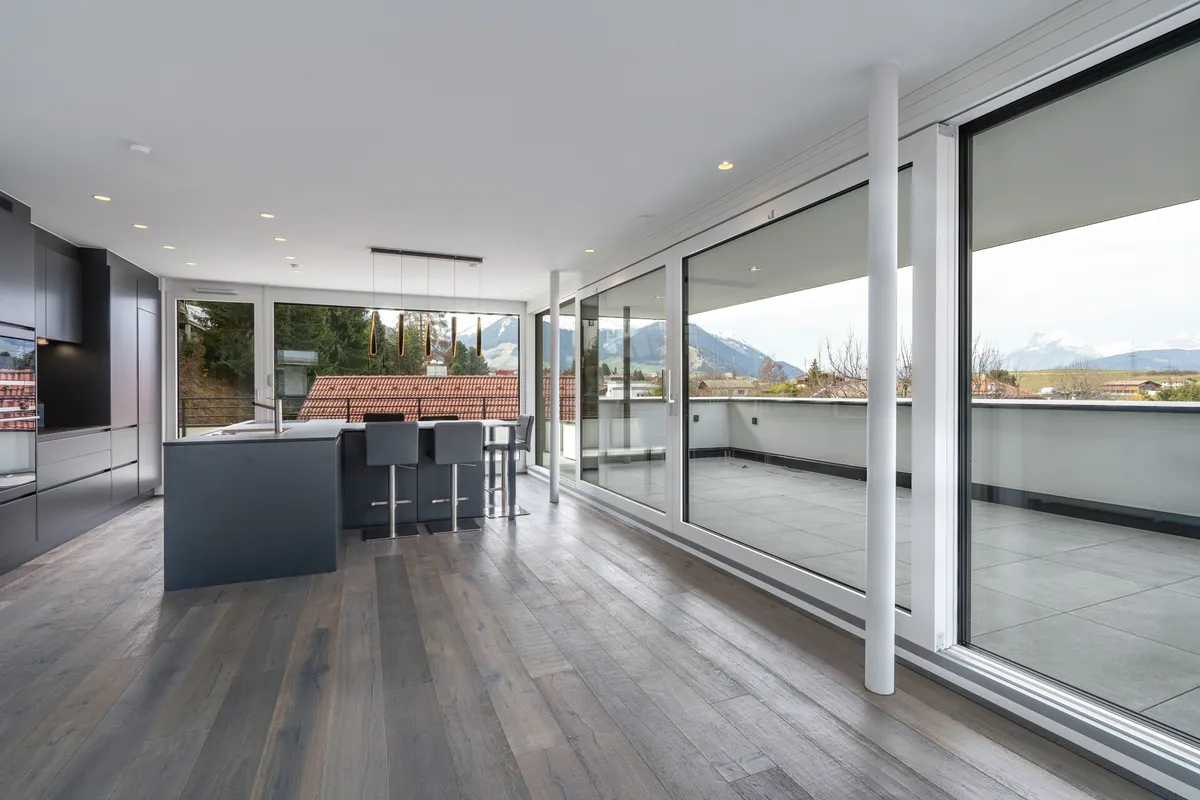 Exklusives Penthouse mit spektakulärem Bergpanorama - Vista 2
