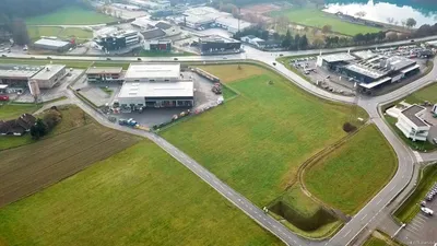 Immobilie mieten in Vöcklabruck – 8 401 m² – Bild 2 von 12