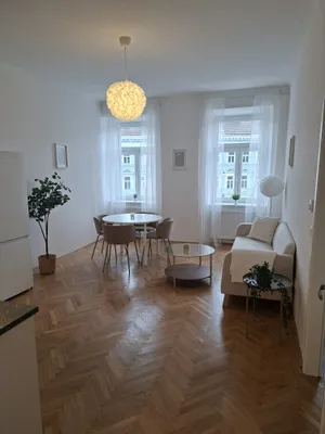 Möbliertes Zimmer | Heinestraße 37 | 3-6+ Monate – Bild 3