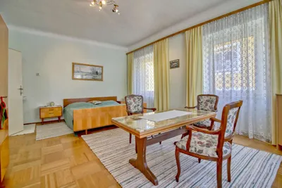8-Zimmer-Gewerbeimmobilie kaufen in Sankt Veit an der Glan – 300 m², € 285.000 – Bild 11 von 11