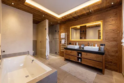 5-Zimmer-Immobilie kaufen in Kitzbühel – 250 m², € 3.990.000 – Bild 5 von 6