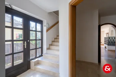 8-Zimmer-Immobilie kaufen in Mödling – 244 m², € 898.000 – Bild 9 von 43