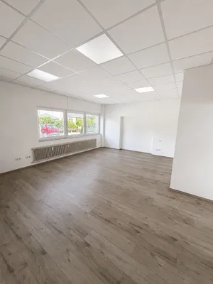 2-Zimmer-Gewerbeimmobilie mieten in Salzburg-Umgebung – 64 m², € 887 – Bild 4 von 9