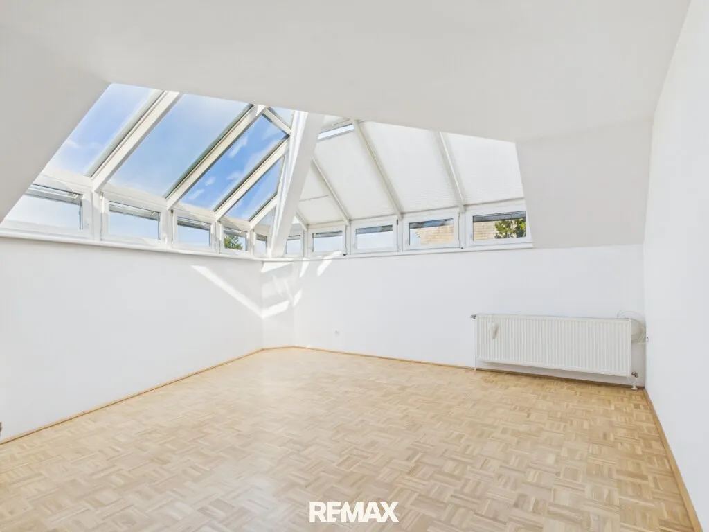 Großzügige 4-Zimmer-DG-Maisonette-Whg. auf 2 Ebenen in Stammersdorf mit Stellplatz - 137m² für 339.000 EUR! - Ansicht 2