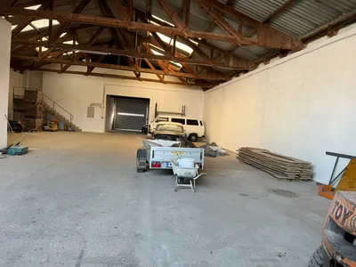 Gewerbeimmobilie mieten in Mistelbach – 1 457 m², € 3.300 – Bild 2 von 6